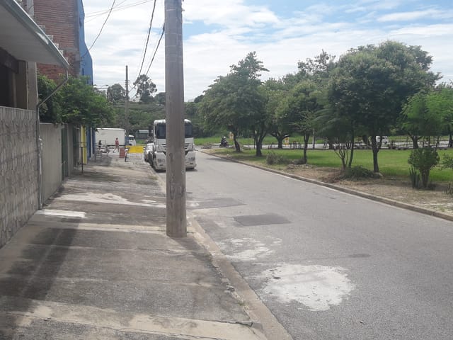 Casa com 250m² 2 quartos e 2 banheiros, à venda, no bairro Triângulo em Pindamonhangaba
