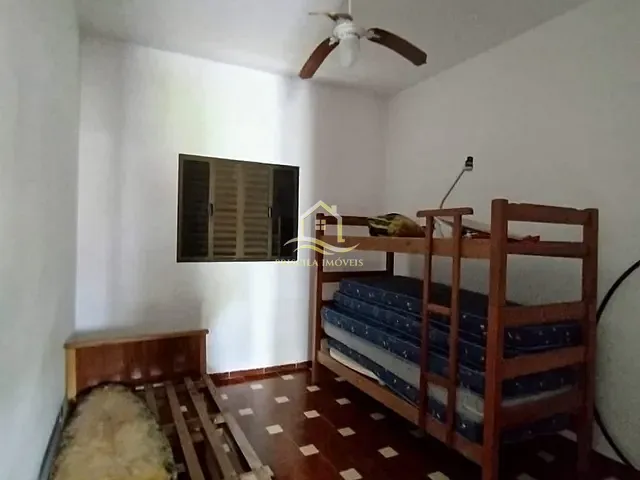 Casa com 400m² 2 quartos e 2 banheiros, à venda, no bairro Boraceia em Bertioga