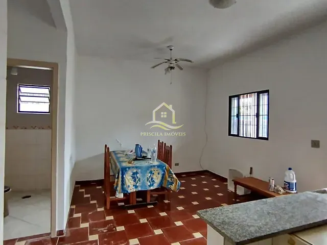 Casa com 400m² 2 quartos e 2 banheiros, à venda, no bairro Boraceia em Bertioga