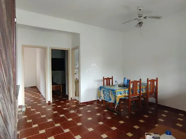 Casa com 400m² 2 quartos e 2 banheiros, à venda, no bairro Boraceia em Bertioga