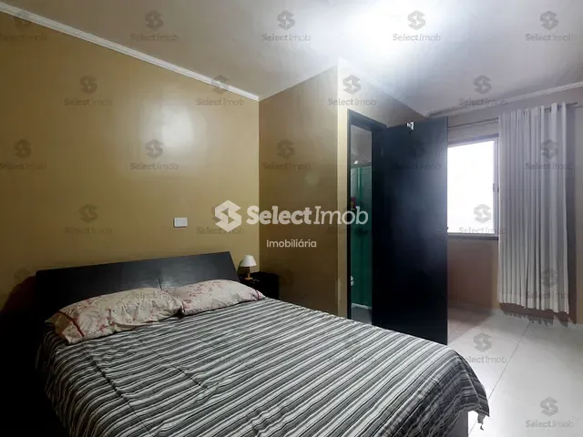 Casa com 105m² 2 quartos e 3 banheiros, à venda, no bairro Vila Assis Brasil em Mauá