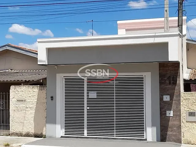 Casa 2 quartos e 2 banheiros, à venda, no bairro Vila Azenha em Nova Odessa