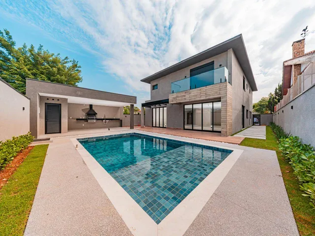 Casa com 360m² 4 quartos e 5 banheiros, à venda, no bairro Alphaville em Santana de Parnaíba