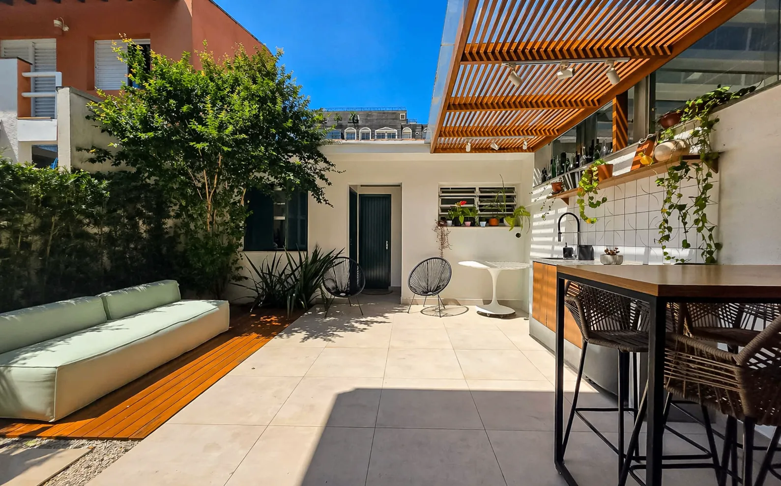Casa em Alto de Pinheiros — foto 1