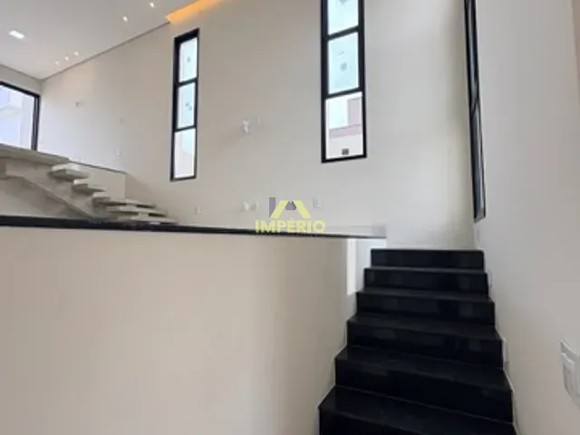 Casa com 300m² 3 quartos e 3 banheiros, à venda, no bairro Residencial Central Parque em Salto