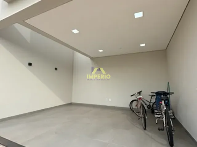 Casa com 300m² 3 quartos e 3 banheiros, à venda, no bairro Residencial Central Parque em Salto