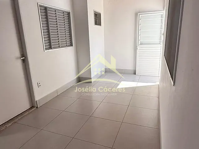 Casa com 200m² 3 quartos e 2 banheiros, à venda, no bairro Ikaray em Várzea Grande