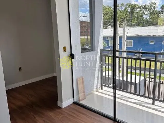 Casa com 120m² 3 quartos e 4 banheiros, à venda, no bairro Glória em Joinville