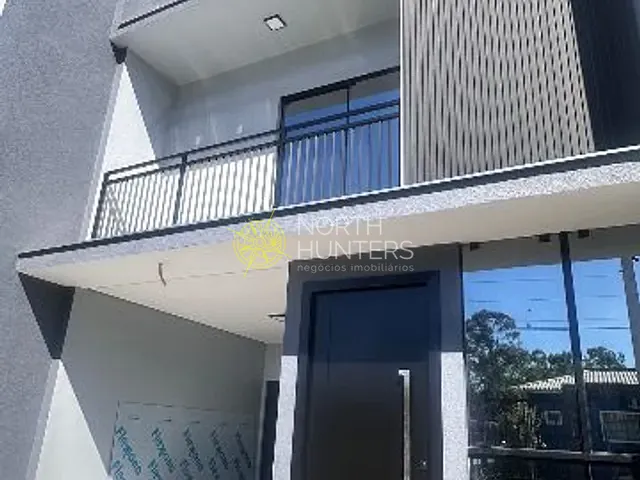 Casa com 120m² 3 quartos e 4 banheiros, à venda, no bairro Glória em Joinville