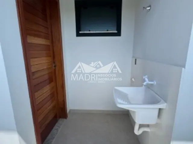 Casa com 85m² 3 quartos e 2 banheiros, à venda, no bairro Nova Palhoça em Palhoça