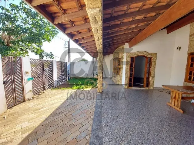 Casa com 315m² 3 quartos e 3 banheiros, à venda, no bairro Jardim Bela Vista em Jaguariúna