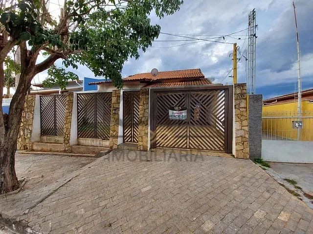 Casa com 315m² 3 quartos e 3 banheiros, à venda, no bairro Jardim Bela Vista em Jaguariúna