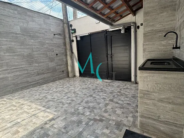 Casa 2 quartos e 2 banheiros, à venda, no bairro Campo Grande em Rio de Janeiro