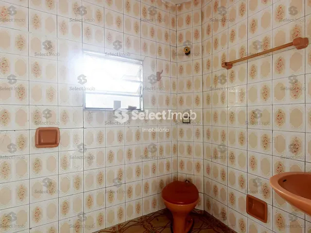 Casa com 60m², para alugar, no bairro Centro em Mauá