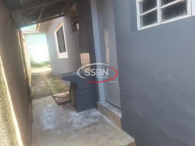 Casa 2 quartos e 1 banheiro, para alugar, no bairro Jardim Santa Rosa em Nova Odessa