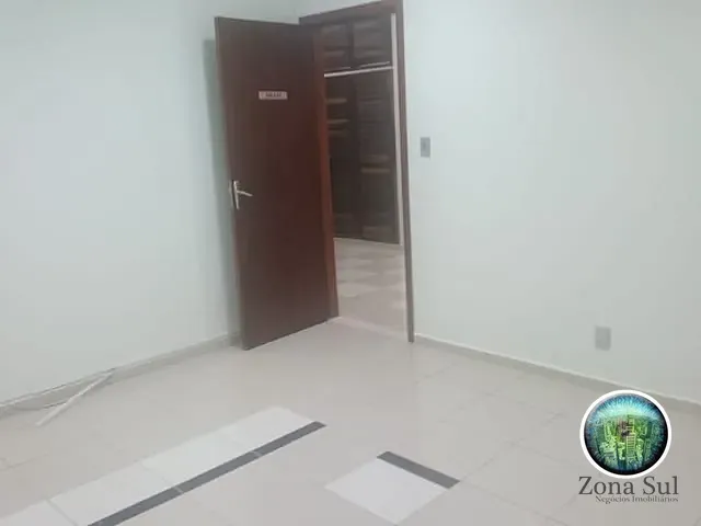 Casa com 406m², à venda ou para alugar, no bairro Campolim em Sorocaba