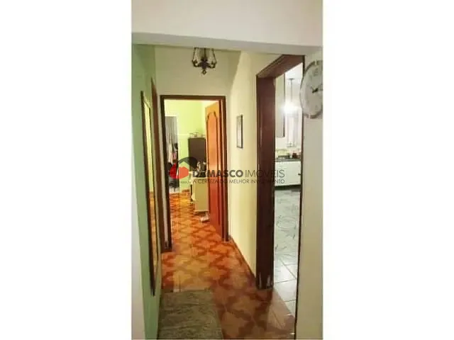 Casa com 228m² 2 quartos e 1 banheiro, à venda, no bairro Vila Aquilino em Santo André