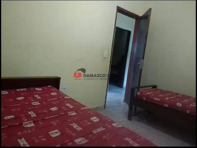 Casa com 1425m² 3 quartos e 2 banheiros, à venda, no bairro Jardim Regina em Itanhaém