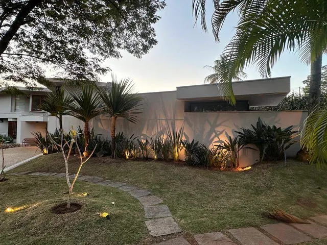 Casa com 998m² 5 quartos e 6 banheiros, à venda, no bairro Alphaville em Barueri