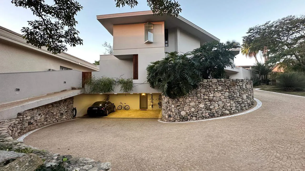 Casa em Alphaville — foto 1