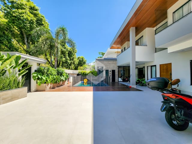 Foto do Casa - Casa triplex decorada para locação, Barra da Tijuca, Rio de Janeiro, RJ | Azuza Imóveis