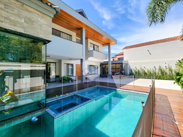 Foto do Casa - Casa triplex decorada para locação, Barra da Tijuca, Rio de Janeiro, RJ | Azuza Imóveis