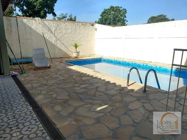 Casa com 432m² 4 quartos e 3 banheiros, à venda, no bairro Atibaia Jardim em Atibaia