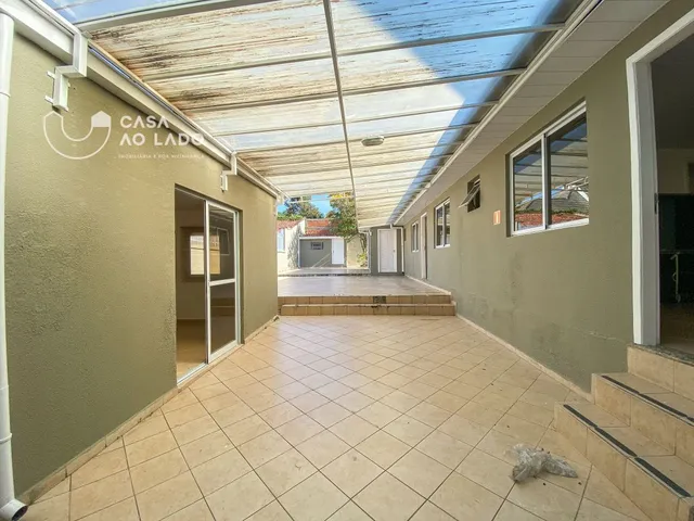Casa para alugar, no bairro Mercês em Curitiba