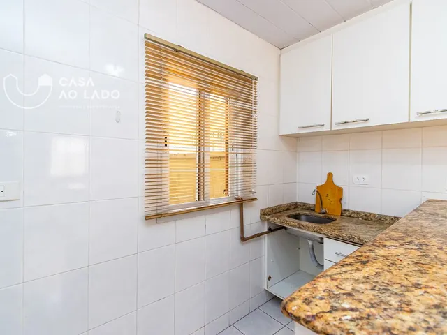Prédio para alugar, no bairro Mercês em Curitiba