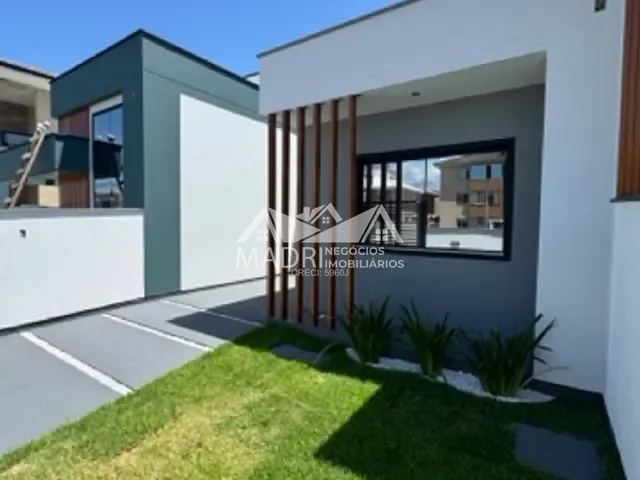 Casa com 72m² 3 quartos e 2 banheiros, à venda, no bairro Nova Palhoça em Palhoça