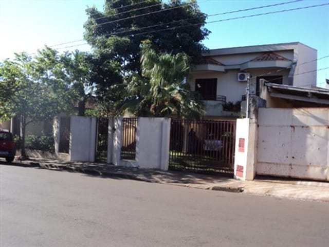 Foto do Casa - Casa à venda 4 Quartos, 1 Suite, 2 Vagas, 230M², São Benedito, Uberaba - MG | ZUCATO IMOBILIARIA LTDA