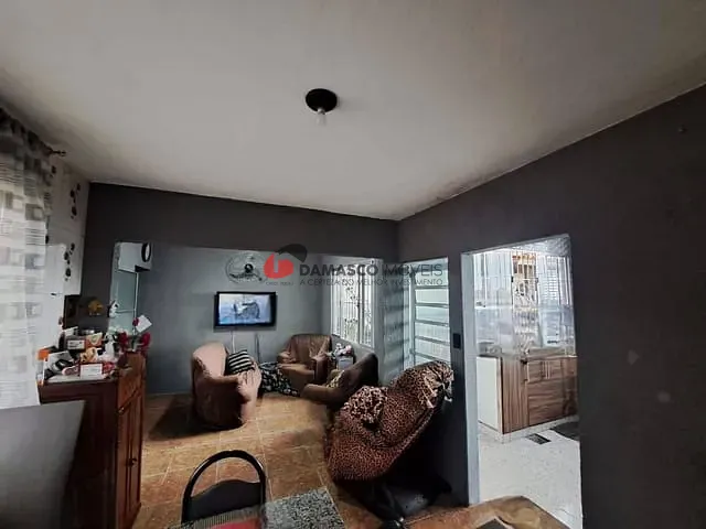 Casa com 152m² 2 quartos e 1 banheiro, à venda, no bairro Vila Miranda em Itaquaquecetuba