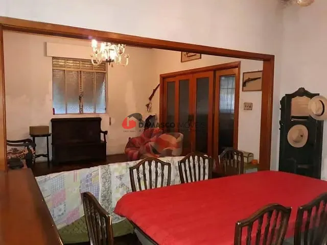 Casa com 400m² 3 quartos e 1 banheiro, à venda, no bairro Santo Antônio em São Caetano do Sul