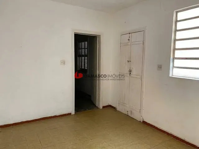 Casa com 160m² 1 quarto e 1 banheiro, à venda, no bairro Santa Paula em São Caetano do Sul