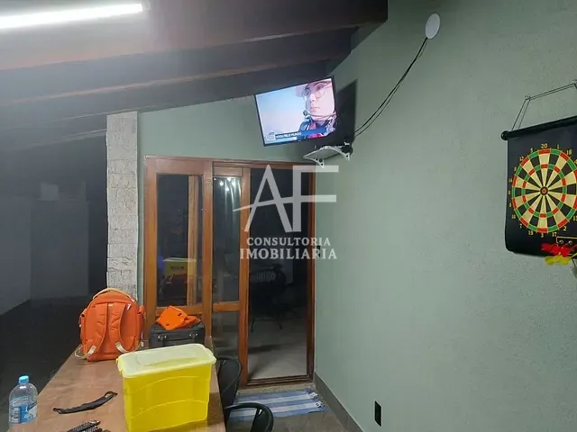 Casa com 192m² 2 quartos e 3 banheiros, à venda, no bairro Piracangaguá em Taubaté