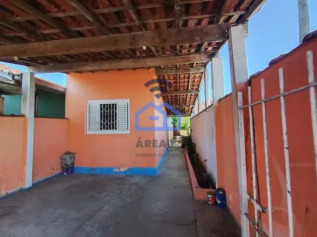 Casa com 125m² 2 quartos e 1 banheiro, à venda, no bairro Poiares em Caraguatatuba