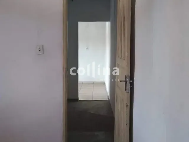 Casa com 220m² 5 quartos e 4 banheiros, à venda, no bairro Jardim Ana Estela em Carapicuíba