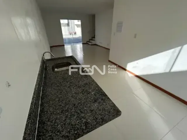 Casa com 122m² 3 quartos e 3 banheiros, à venda, no bairro Ipitanga em Lauro de Freitas