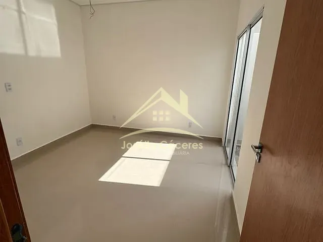 Casa com 153m² 3 quartos e 2 banheiros, à venda, no bairro Condomínio Residencial Murano Residence em Cuiabá