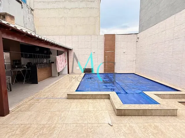 Casa 4 quartos e 4 banheiros, à venda, no bairro Realengo em Rio de Janeiro