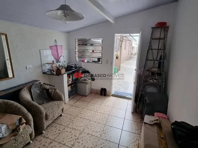 Casa com 350m² 2 quartos e 1 banheiro, à venda, no bairro Osvaldo Cruz em São Caetano do Sul