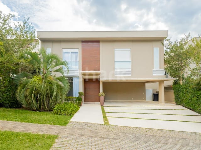 Casa 4 quartos e 4 banheiros, à venda, no bairro Tamboré em Santana de Parnaíba