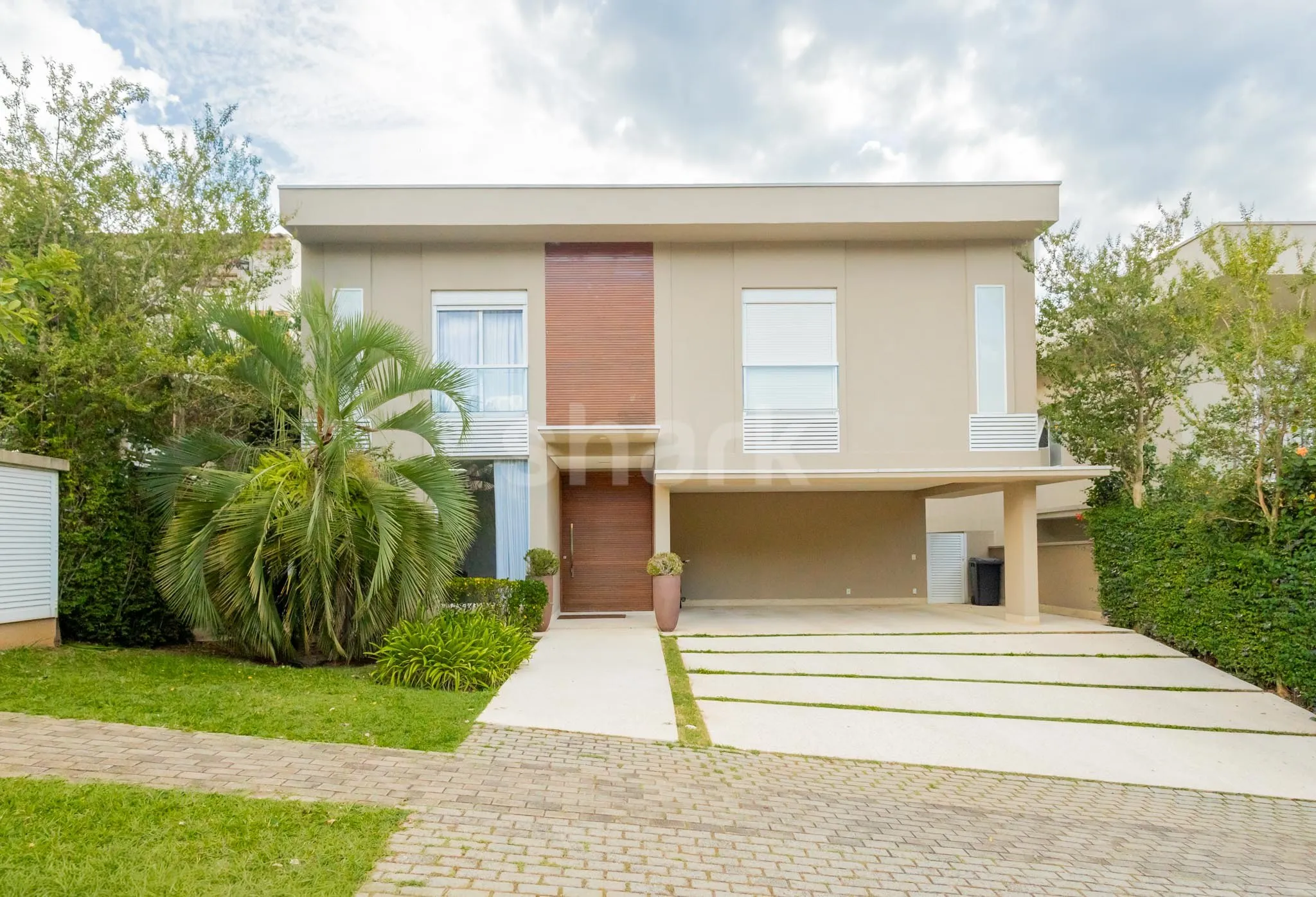 Casa em Tamboré — foto 1