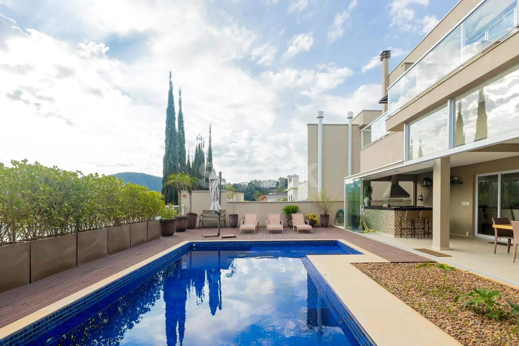 Casa em Tamboré — foto 4