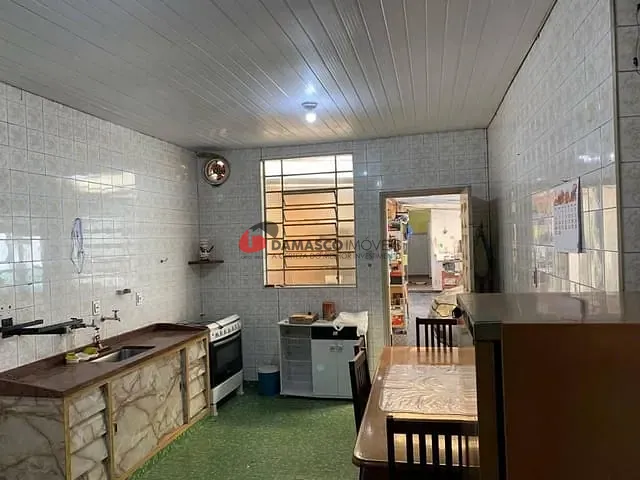 Casa com 2897m² 3 quartos e 1 banheiro, à venda, no bairro Barcelona em São Caetano do Sul