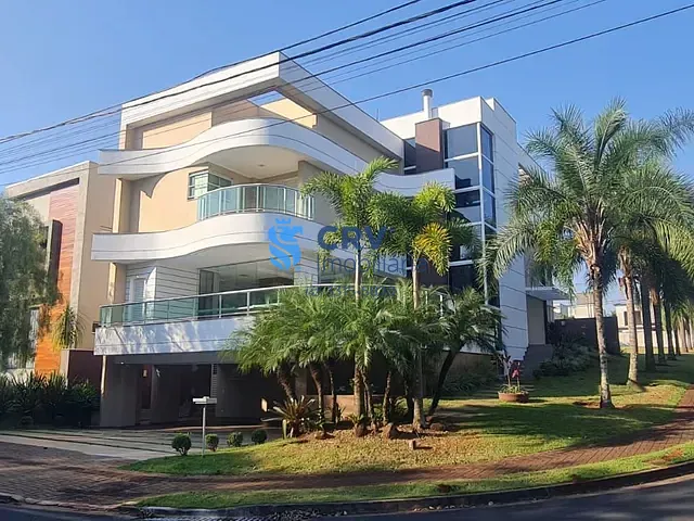 Casa com 416m² 5 quartos e 6 banheiros, à venda, no bairro Gleba Palhano em Londrina