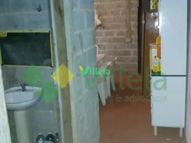 Casa com 82m², à venda, no bairro Jardim Itaquá em Itaquaquecetuba