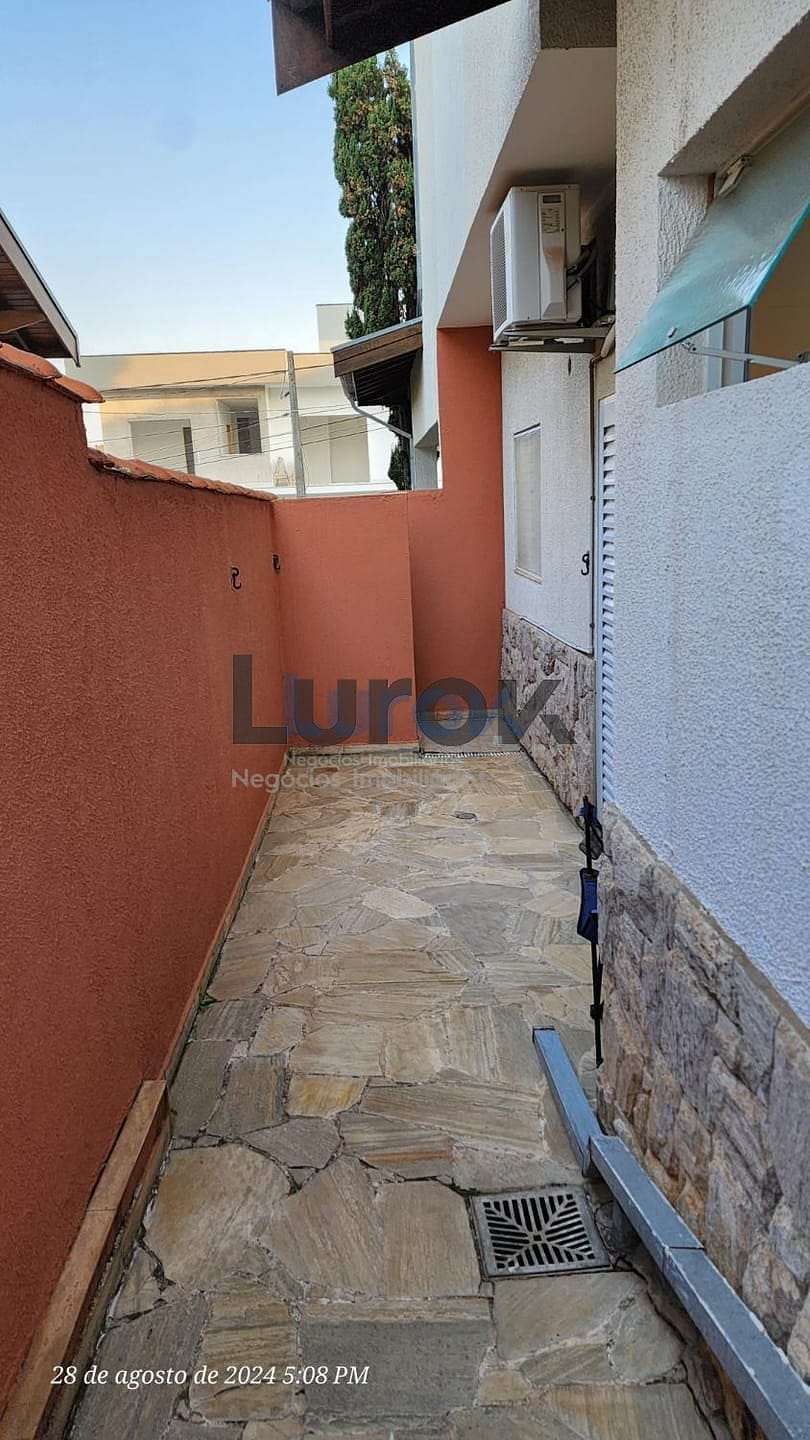 Casa, 3 quartos, 228 m² - Foto 40