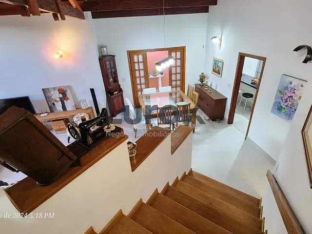 Casa com 375m² 3 quartos e 5 banheiros, à venda, no bairro Jardim Recanto em Valinhos