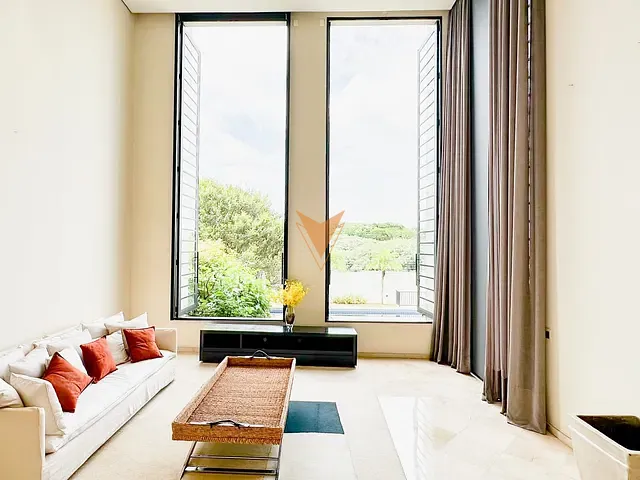 Casa com 700m² 3 quartos e 7 banheiros, à venda, no bairro Boaçava em São Paulo